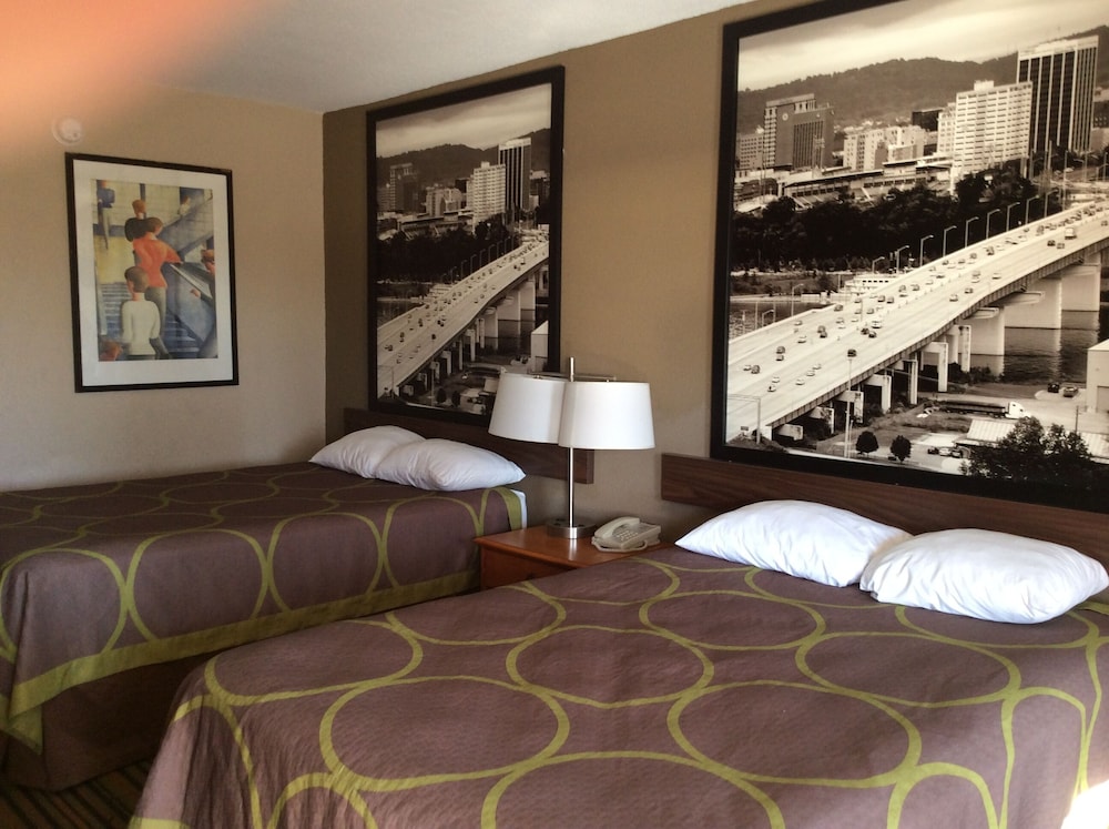 Super 8 by Wyndham Chattanooga/East Ridge 20/53