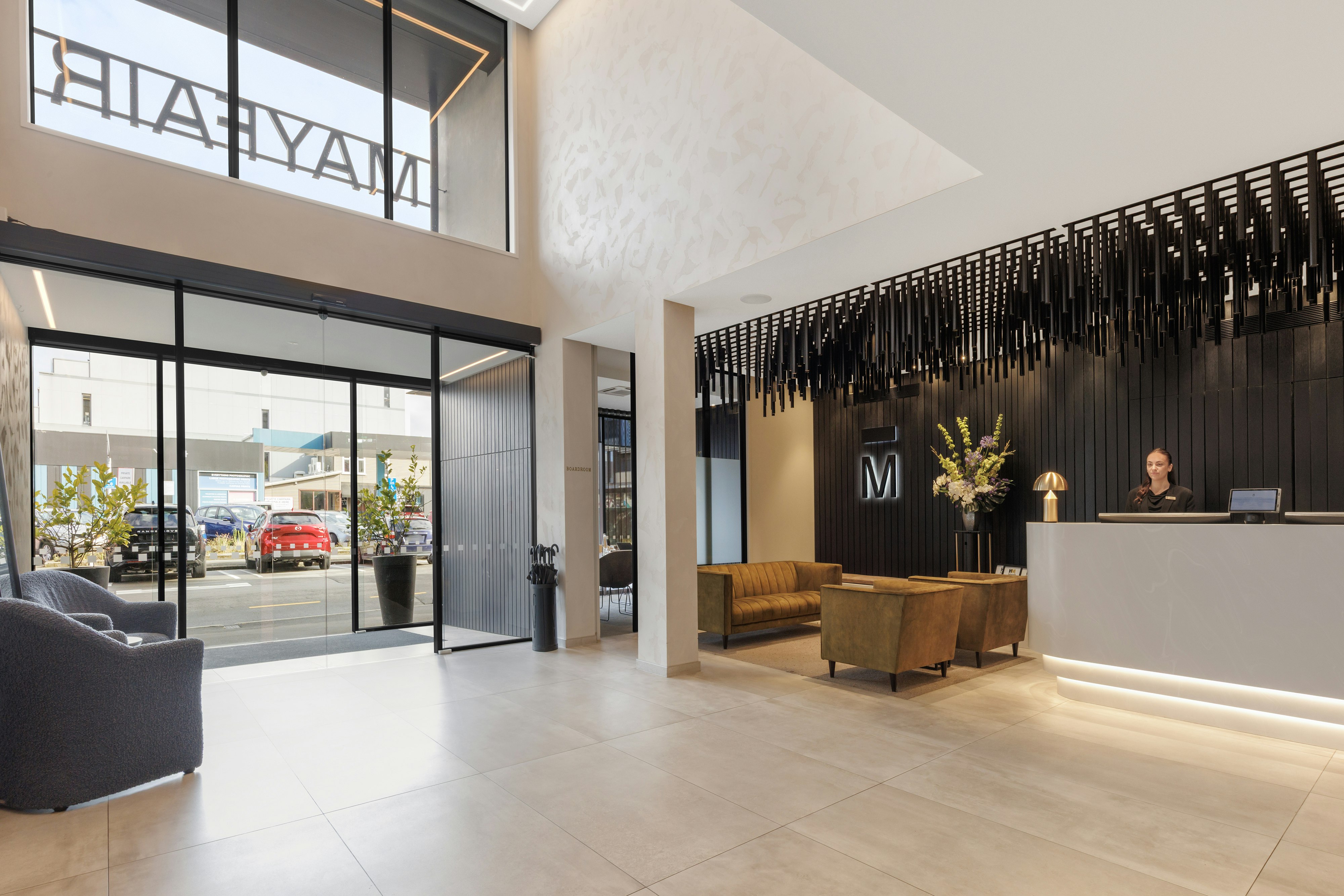 The Mayfair Hotel 12/72