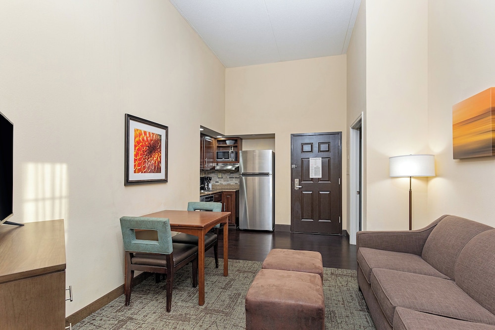 Staybridge Suites Knoxville Oak Ridge, an IHG Hotel 26/50
