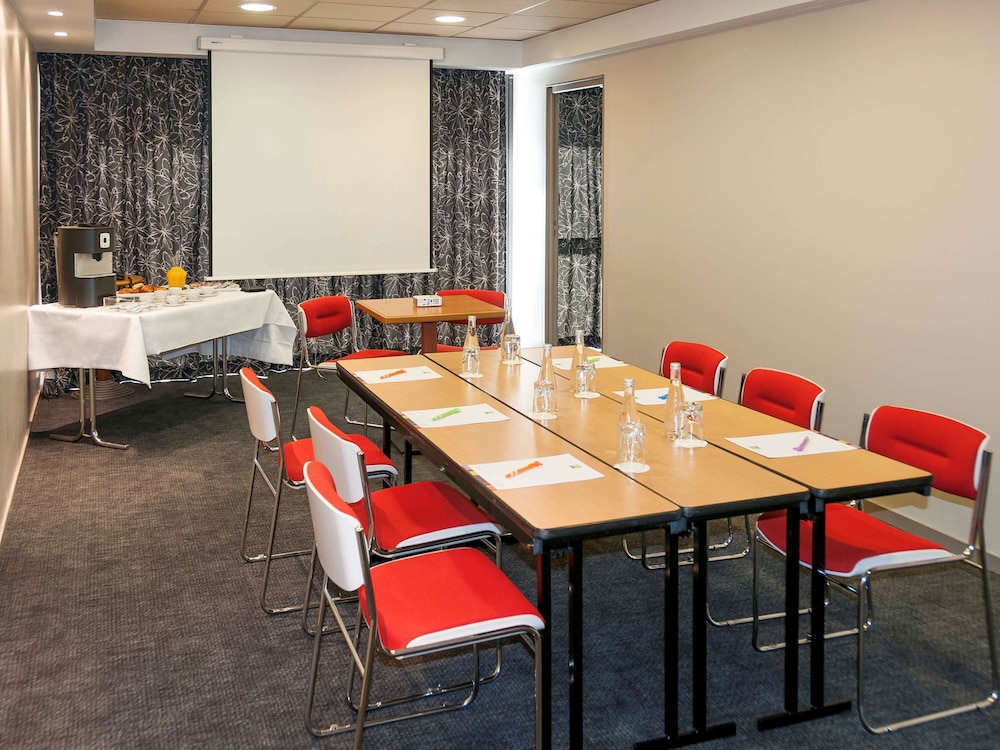Ibis Styles Cognac 36/50