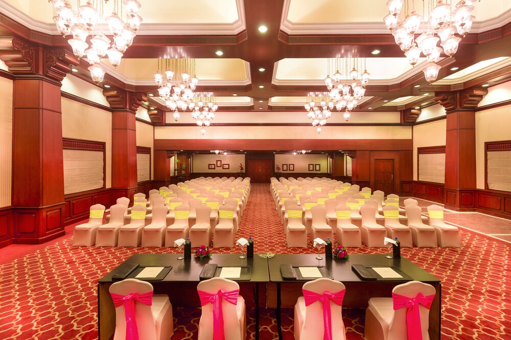Grand Chennai By Grt Hotels Formerly Grt Grand 43/51