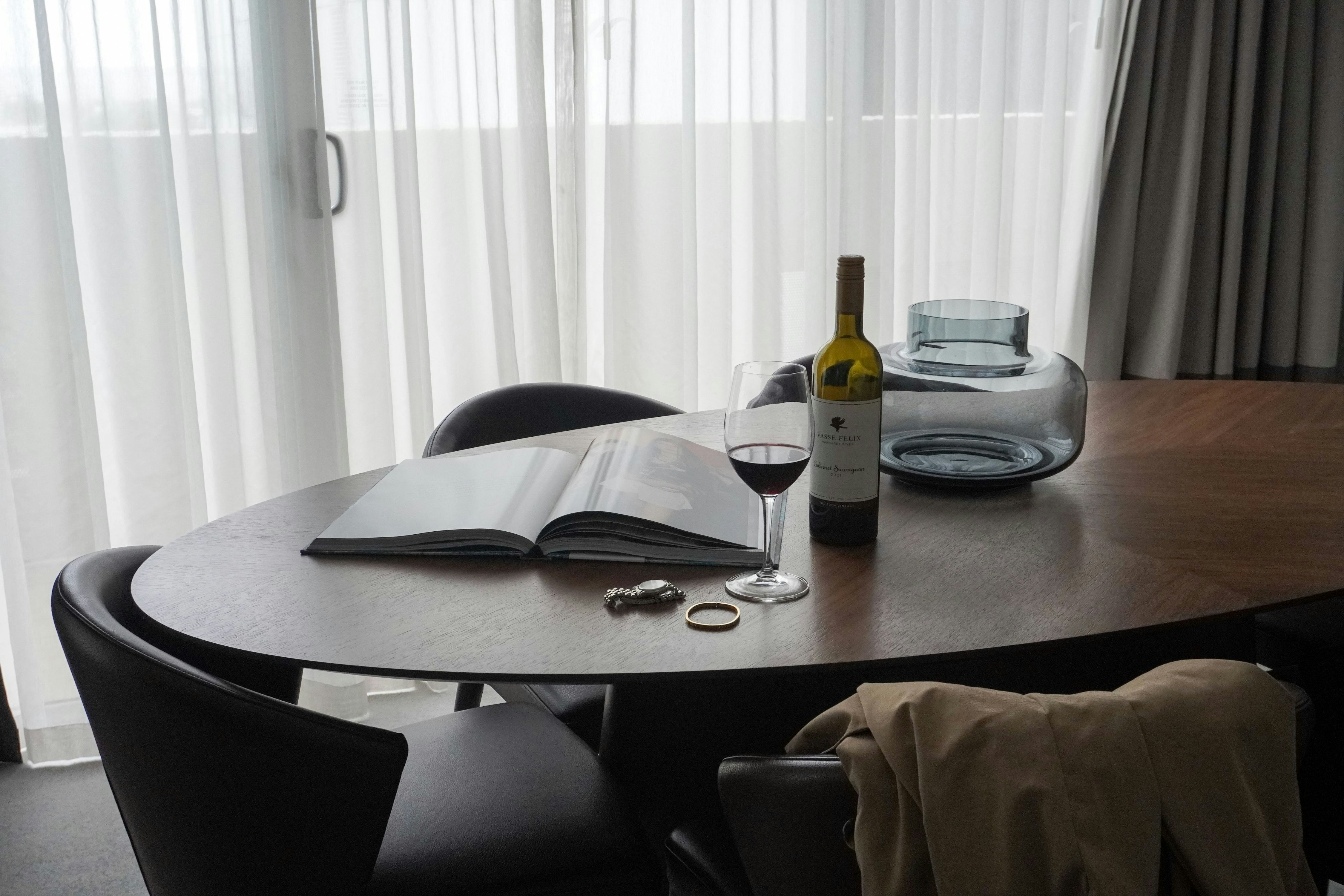Parmelia Hilton 55/65