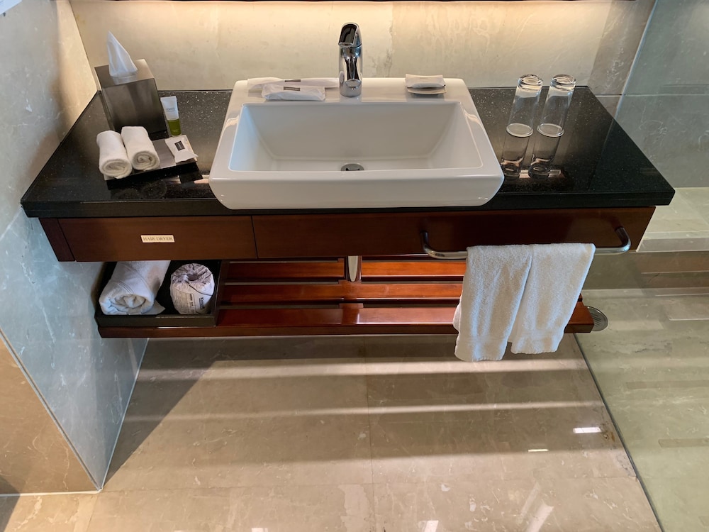Courtyard By Marriott Ahmedabad 64/78
