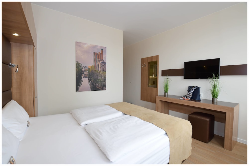 ROOM, DOUBLE BED, COURTYARD VIEW, ALLERGY FRIENDLY