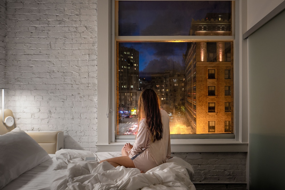 YOTEL San Francisco, Select by Hilton 40/76