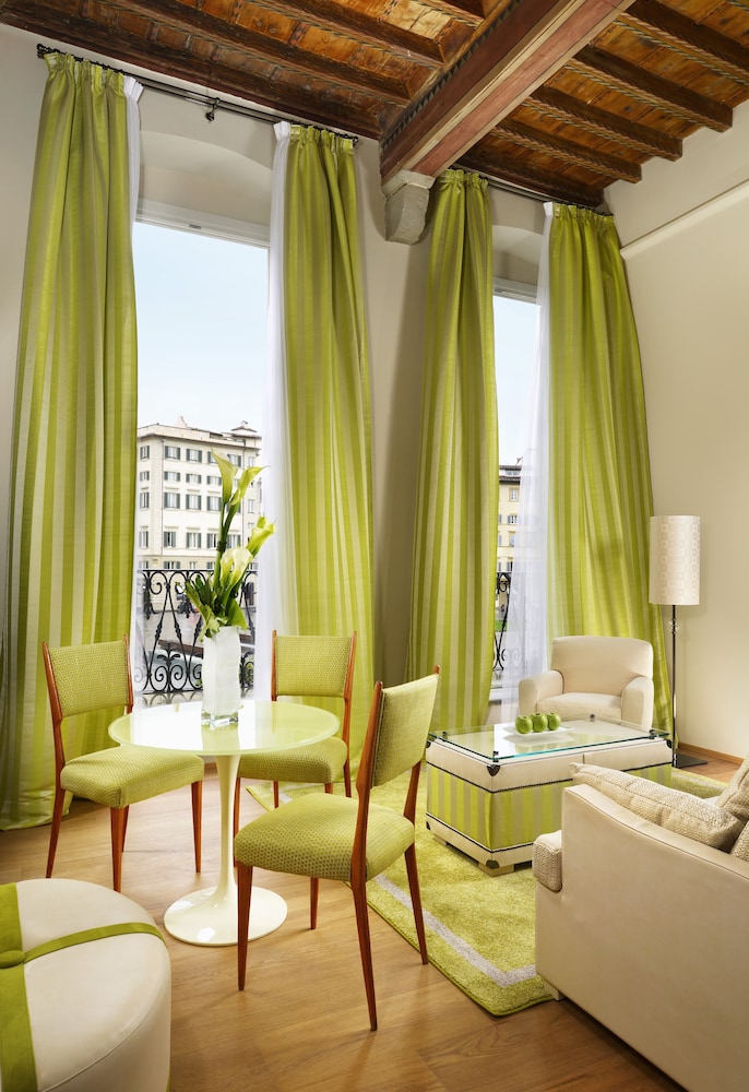 Grand Hotel Minerva 57/74