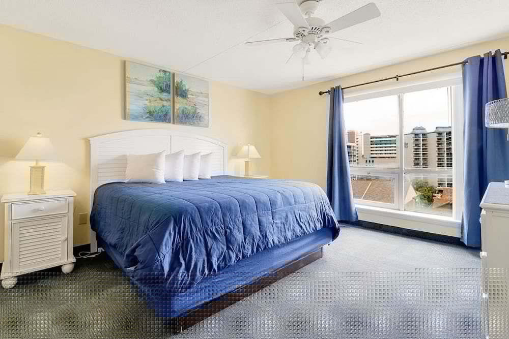 North Shore Oceanfront Resort Hotel 28/80