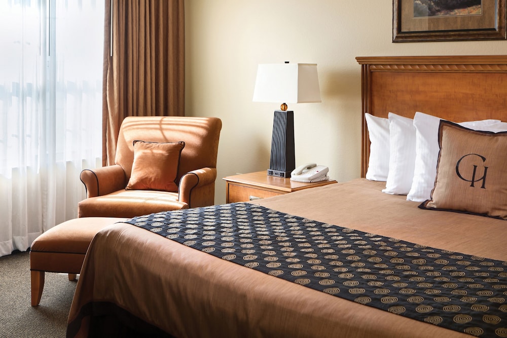 Clubhouse Hotel Suites Sioux Falls 25/67