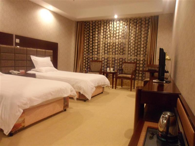 GreenTree Inn Nantong Hongming Plaza Hotel 14/23