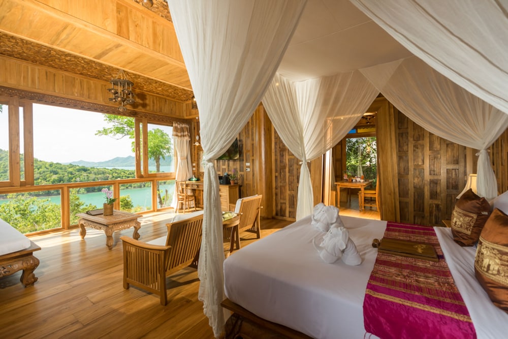 Seawater, Pool, Suite, King Bed