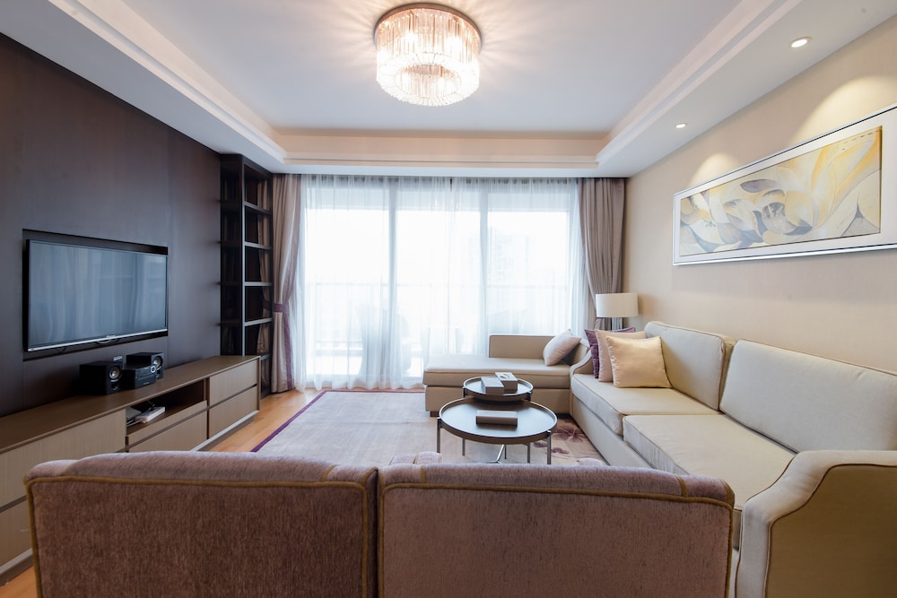 Savills Residence 23/49
