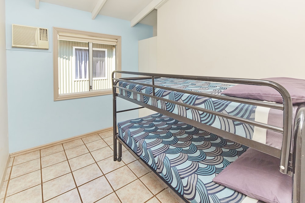 RAC Cable Beach Holiday Park 12/50