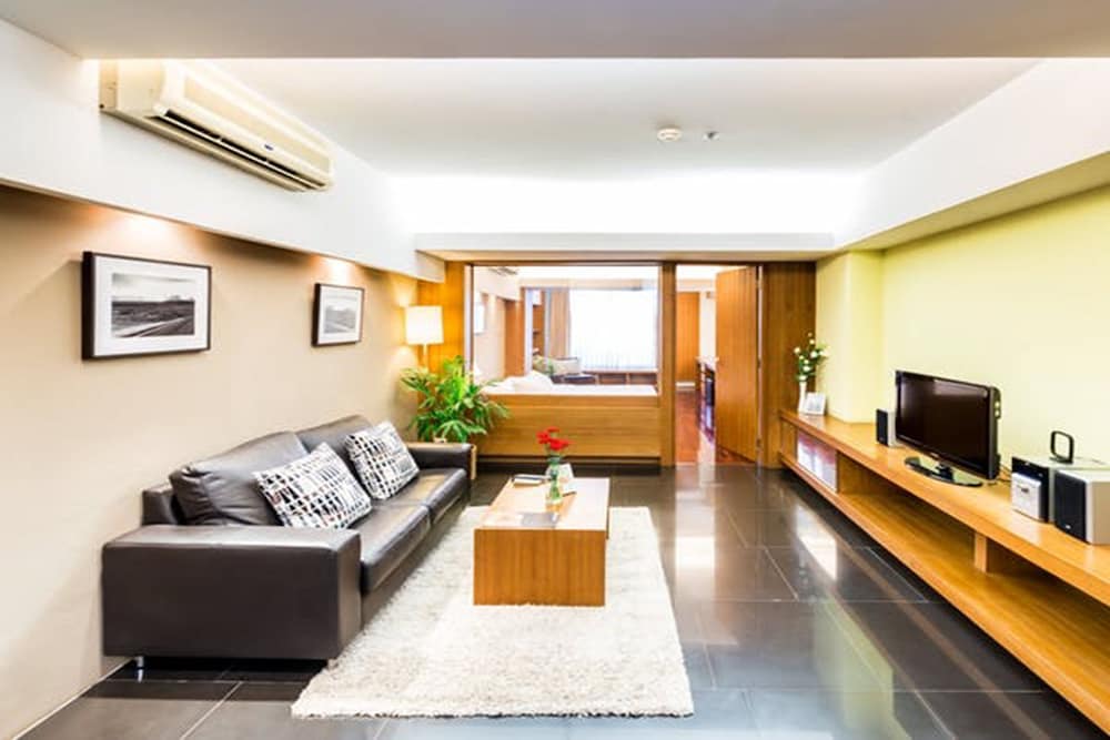 Laemtong Hotel Serviced Apartment 36/53