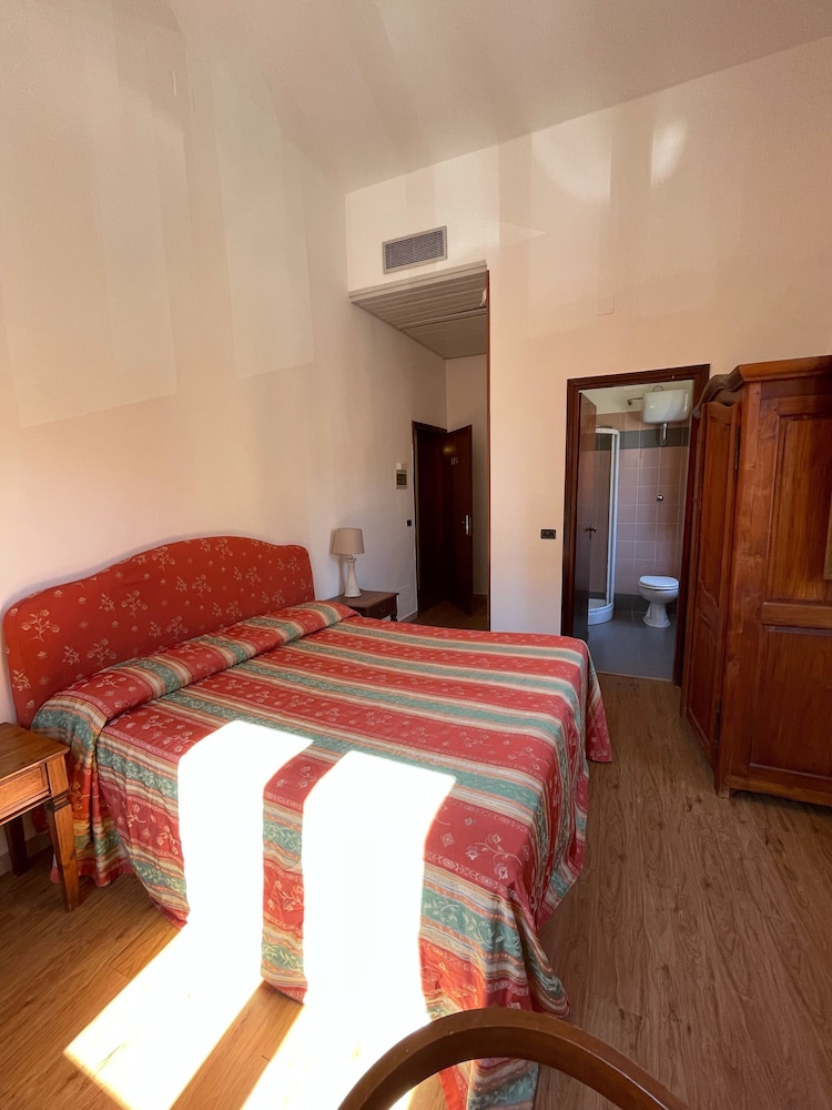 Hotel Verdi 30/67