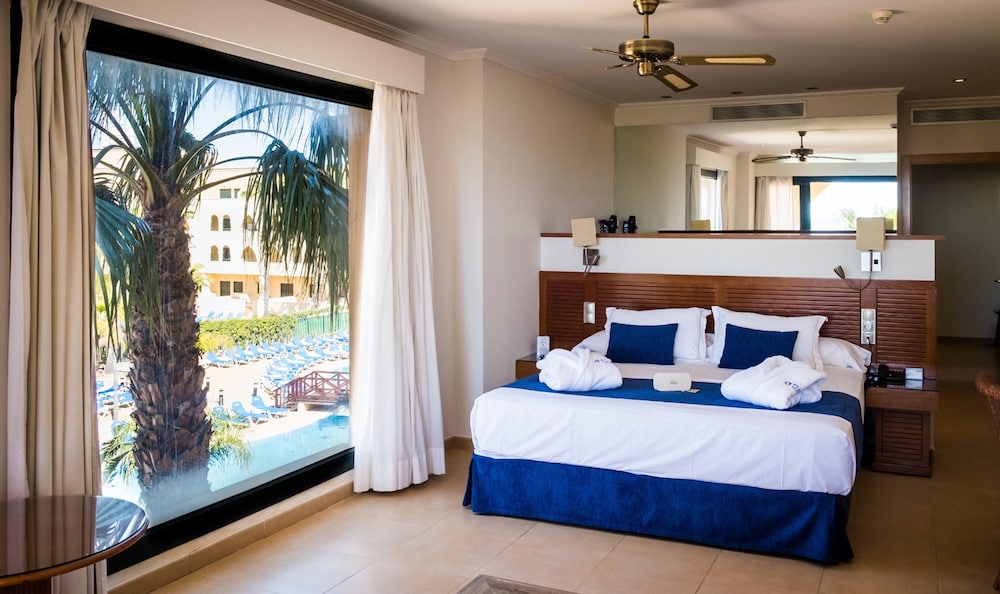 Playamarina Spa Hotel 33/48