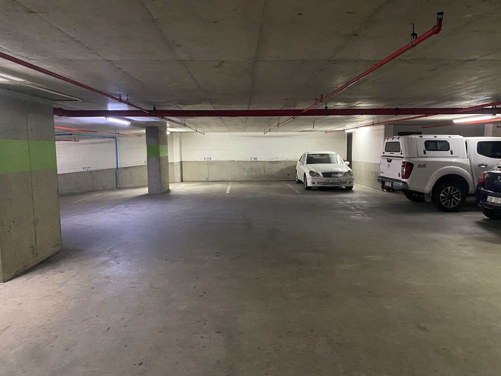 Midtown Rentals At The Four Seasons 26/38