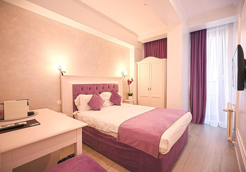 Old Town Boutique Hotel 16/50