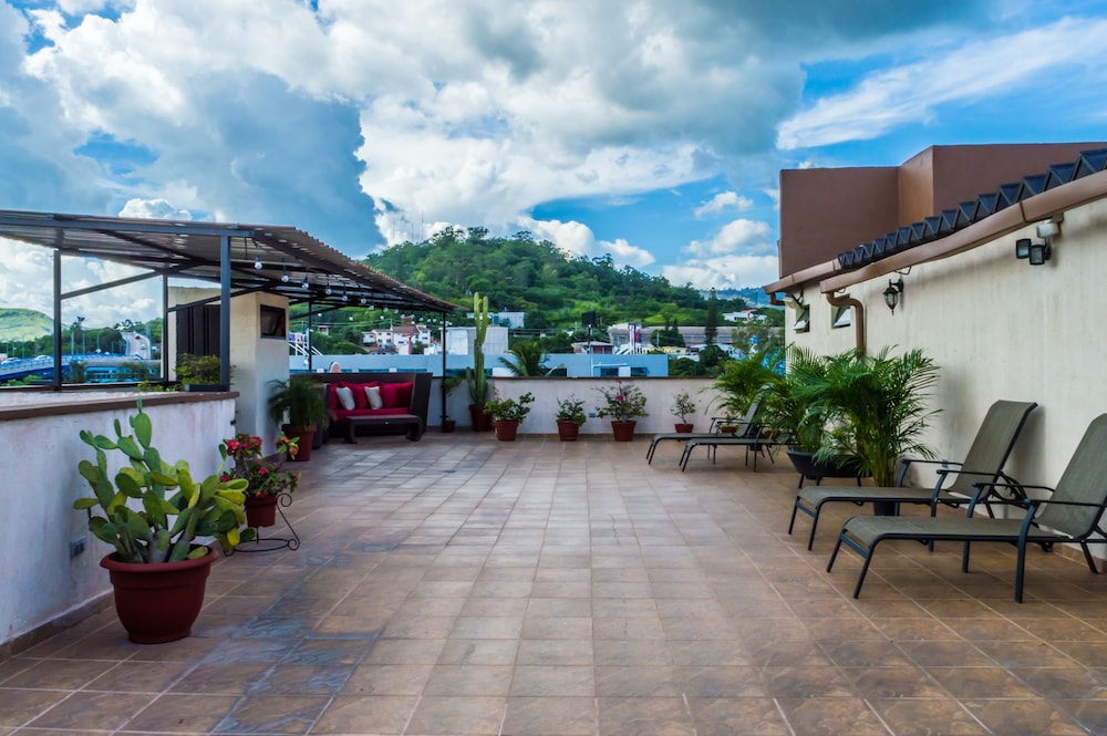 Humuya Inn Hotel 71/78