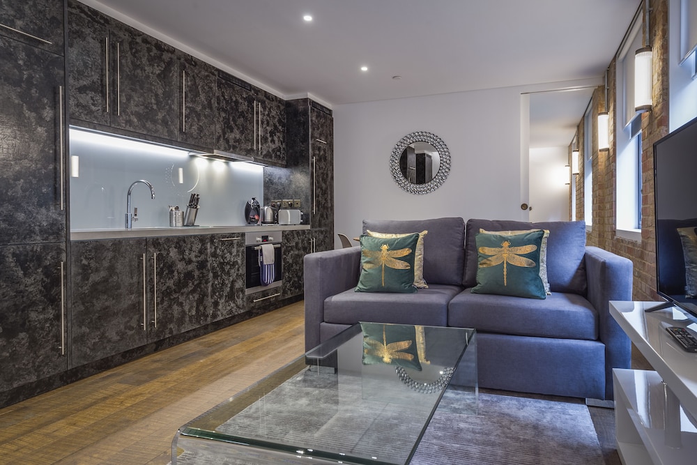 Soho Lofts by Aeria Apartments 35/40