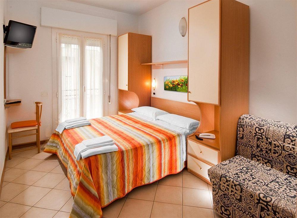 Hotel Adler 2/4