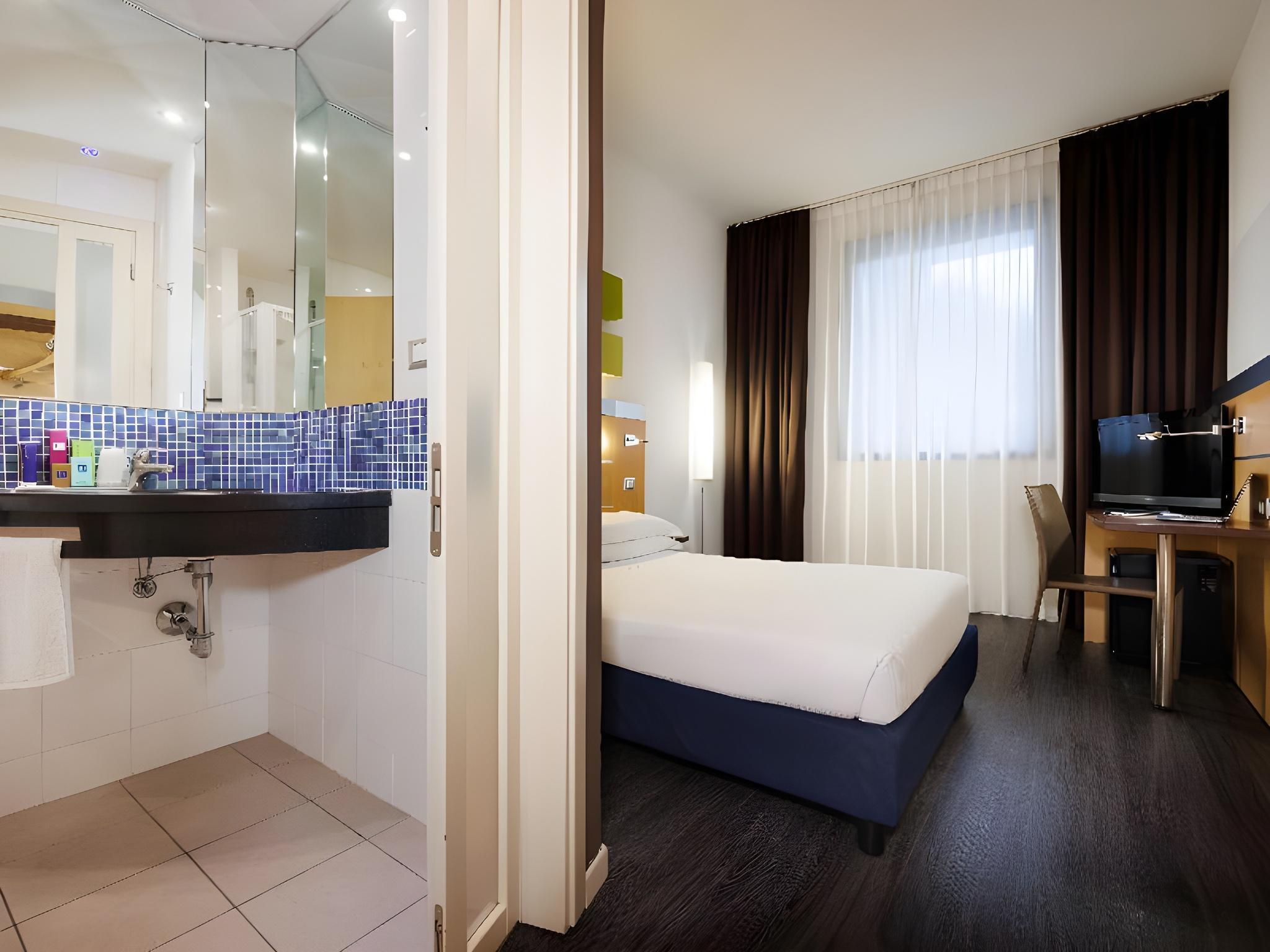 French, Single, Double Bed, Accessible