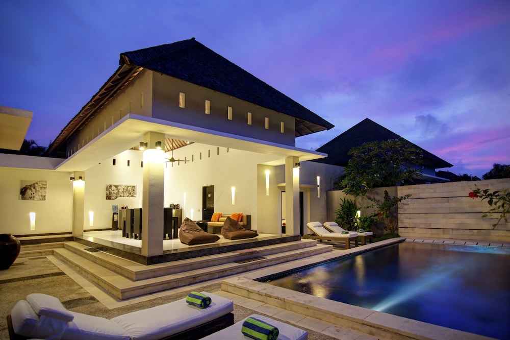 The Seminyak Suite - Private Villa in Seminyak