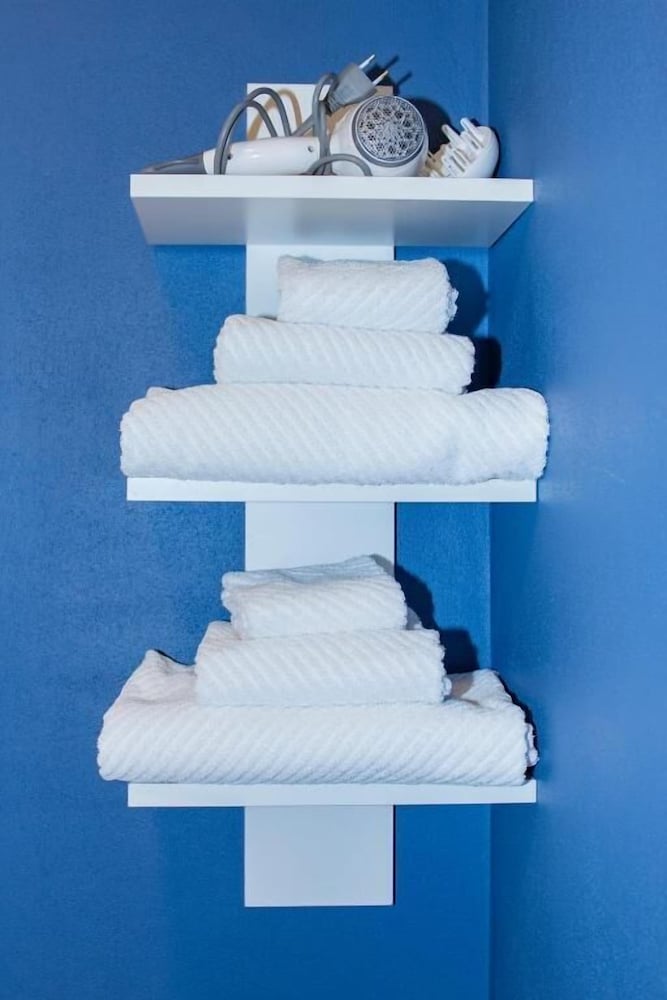 Easy Milano Rooms And Apartments Navigli 21/46