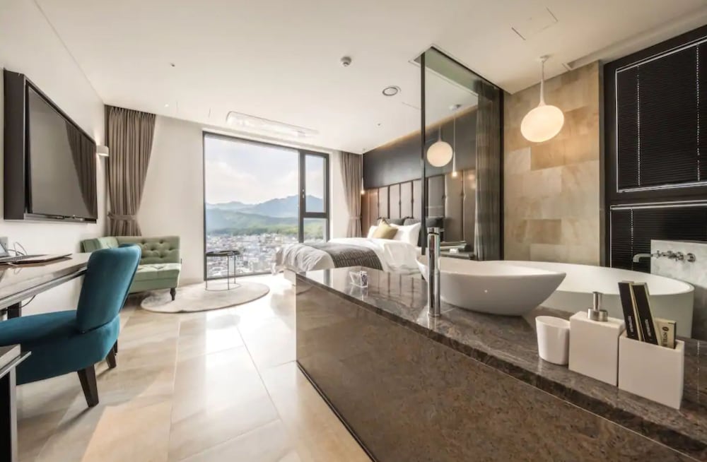 Hotel Bay 204 Dobong 55/72