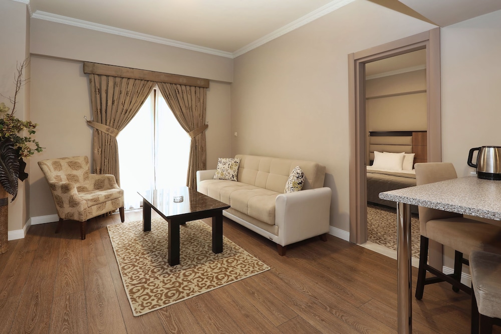 New Balturk Hotel Izmit 26/73