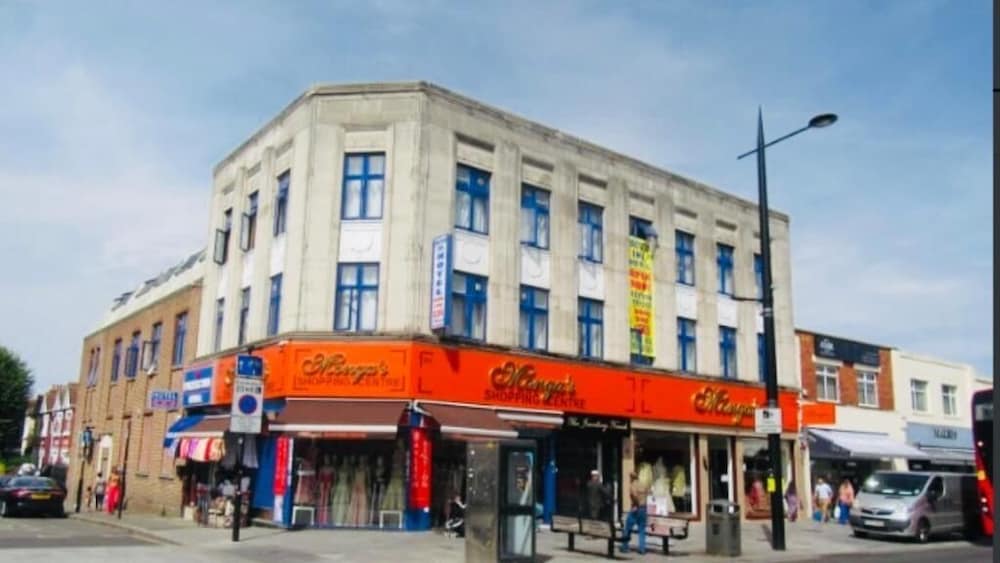 Pacific Inn London Heathrow (ex. Essex Inn Hotel) 2/34