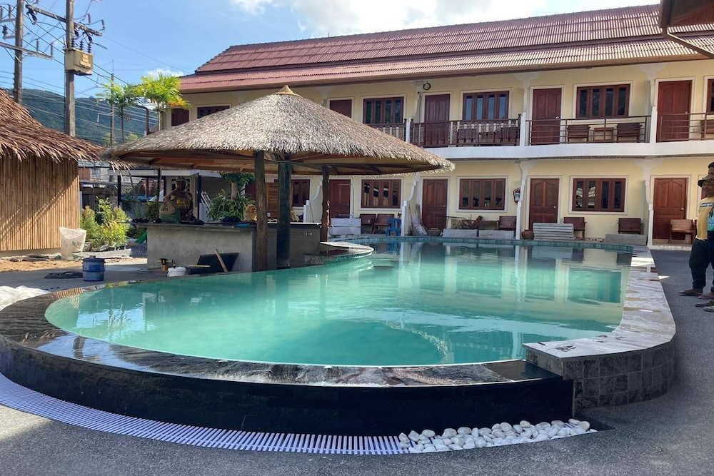 Ginis Beach Resort by ZUZU 10/59