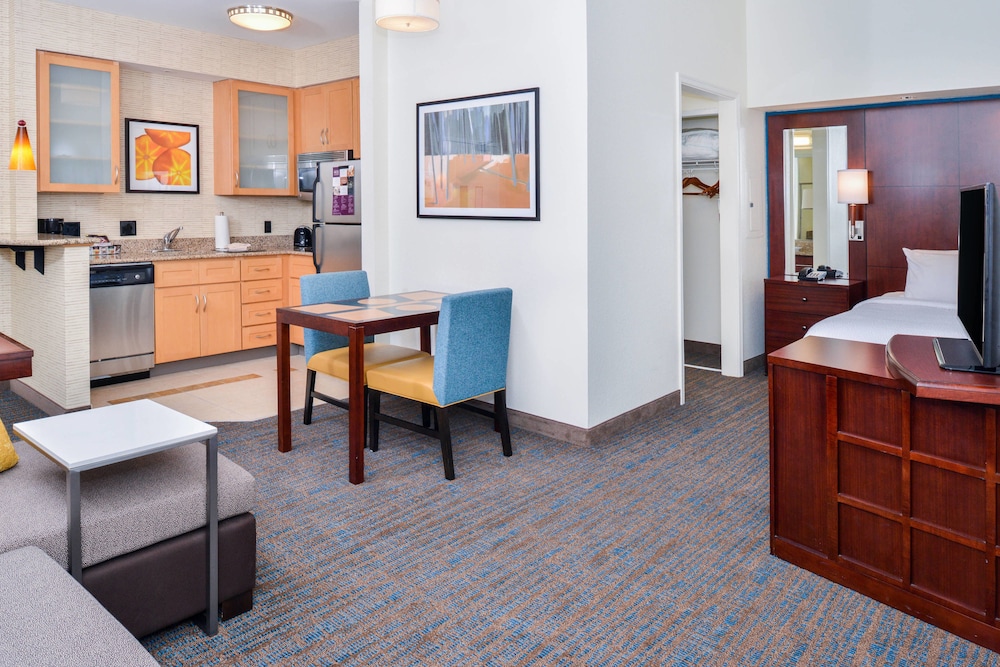 Residence Inn by Marriott Harrisonburg 37/52