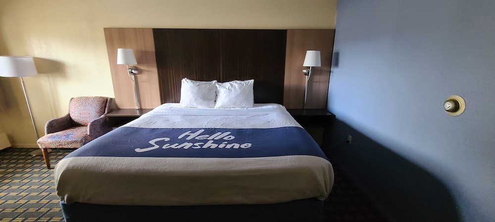 Days Inn by Wyndham Tonawanda/Buffalo 13/33