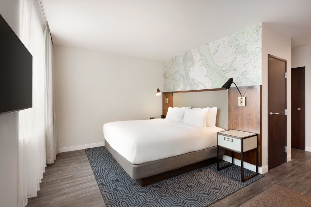 Room at EMBASSY SUITES BY HILTON AMARILLO DOWNTOWN HOTEL, AMARILLO - TX