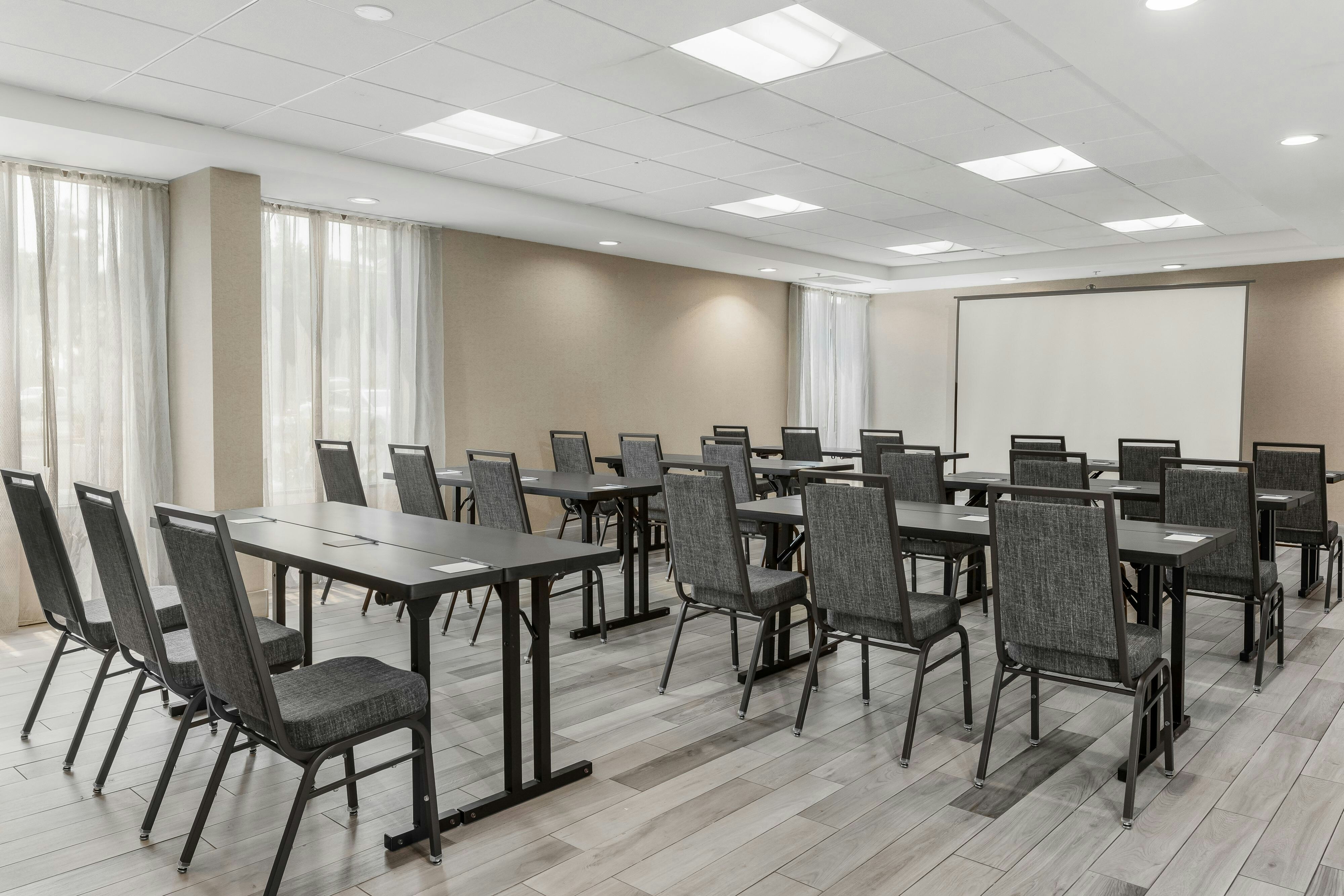 Fairfield Inn & Suites Anaheim North/ Buena Park 22/33
