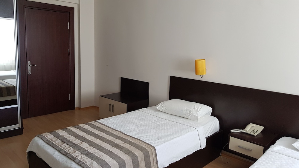 Troas Beach Hotel 15/59