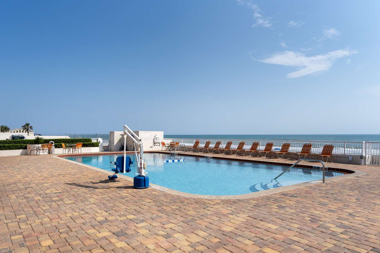 Best Western Plus Daytona Inn Seabreeze Oceanfront 46/47