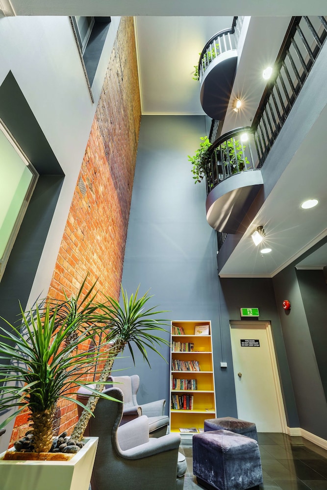 Best Western Melbourne City 34/42