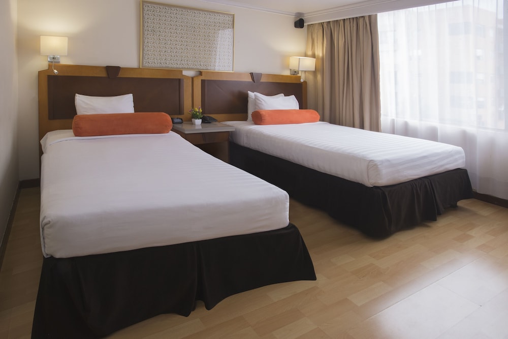 Hotel Lancaster House Suites 19/74