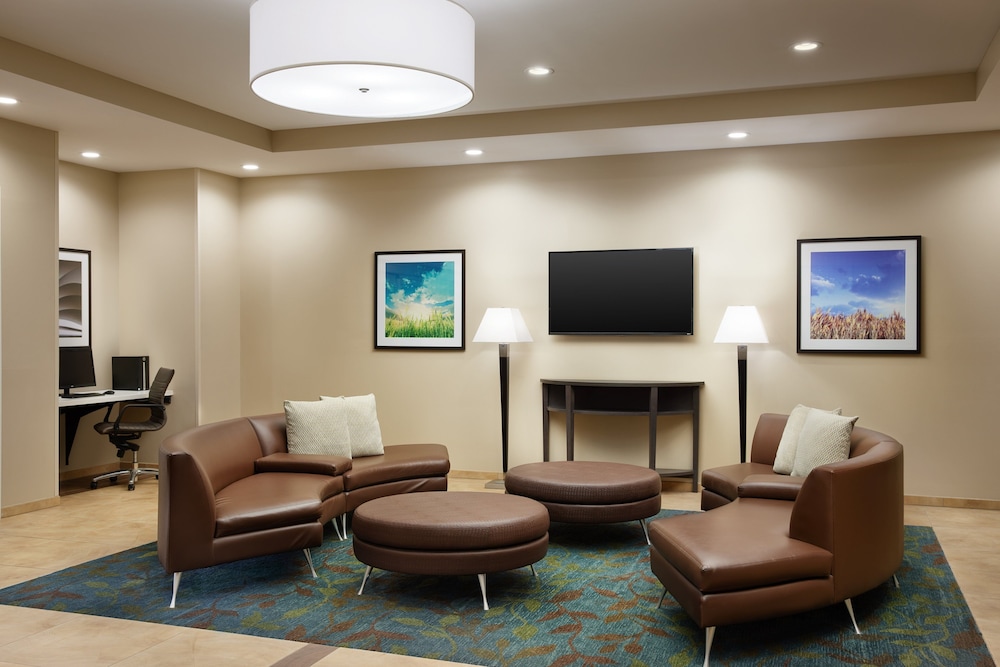 CANDLEWOOD SUITES VALDOSTA MALL 31/37