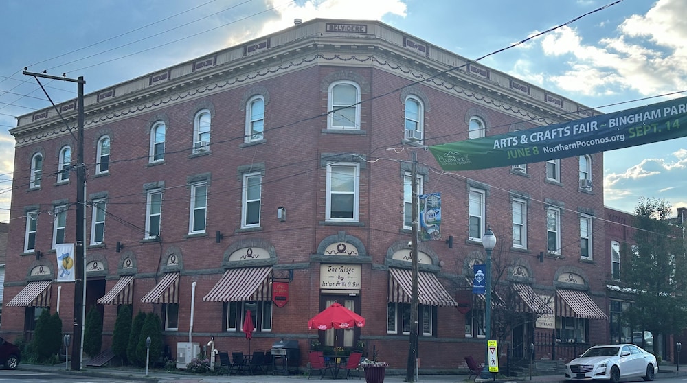 The Hotel Belvidere 4/41