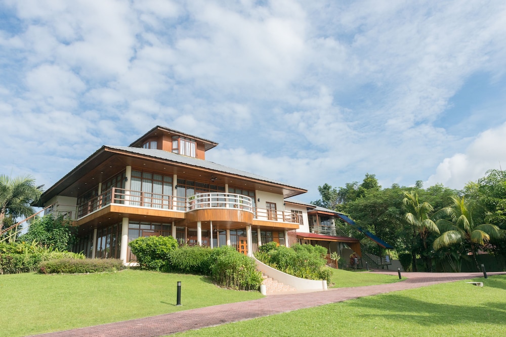 The Ocean Residence 3/47