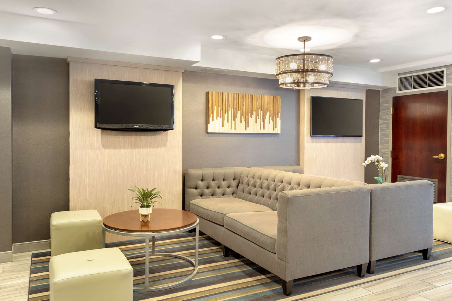 Best Western Plus Fairfield Hotel 17/30