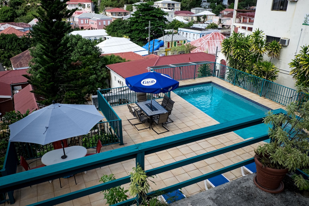 Galleon House Bed Breakfast Inn 1/44