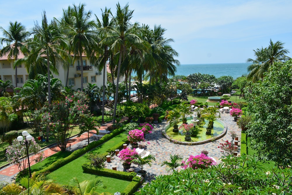 Le Aqua Resort & Spa Phan Thiet 5/70