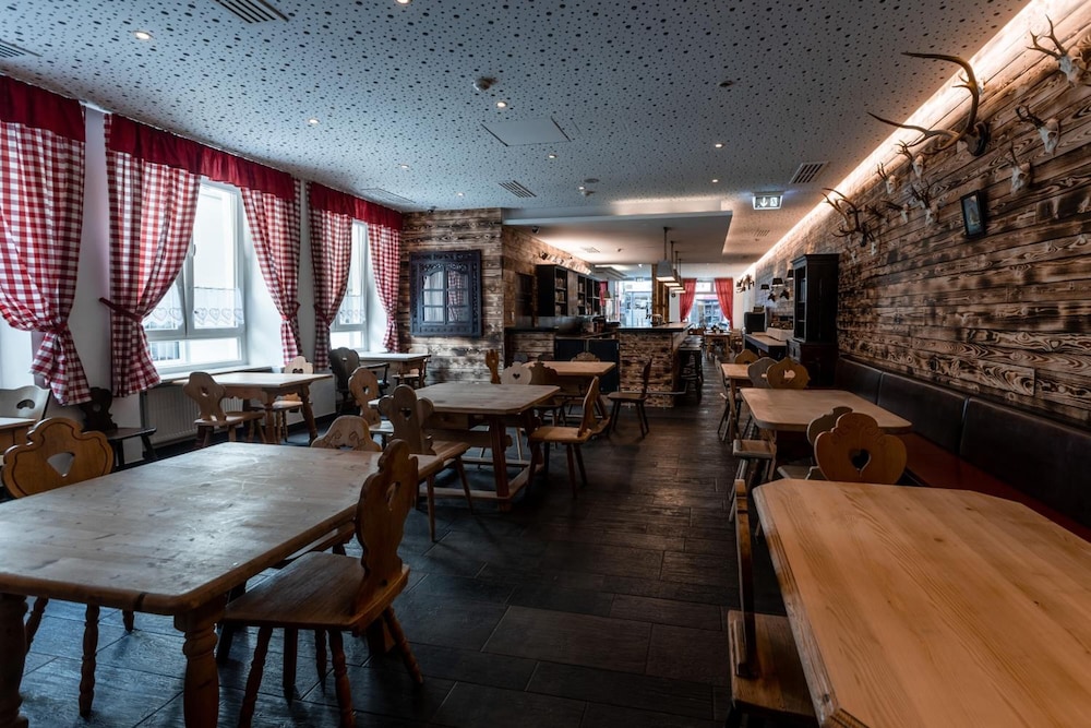 Jaeger's Munich 49/63