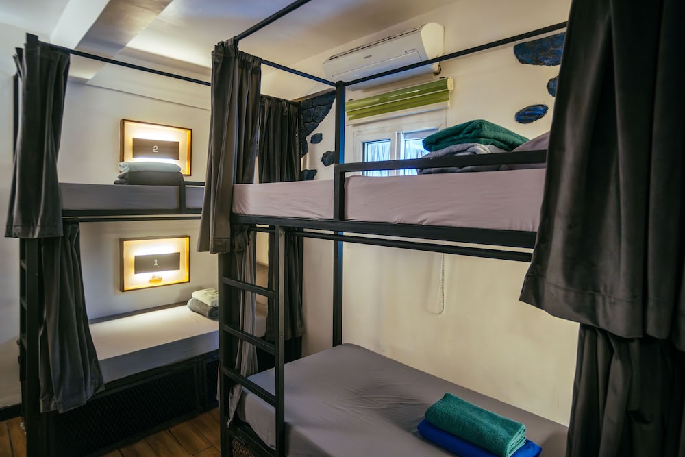 Outpost Beach Hostel - Adults Only 19/57