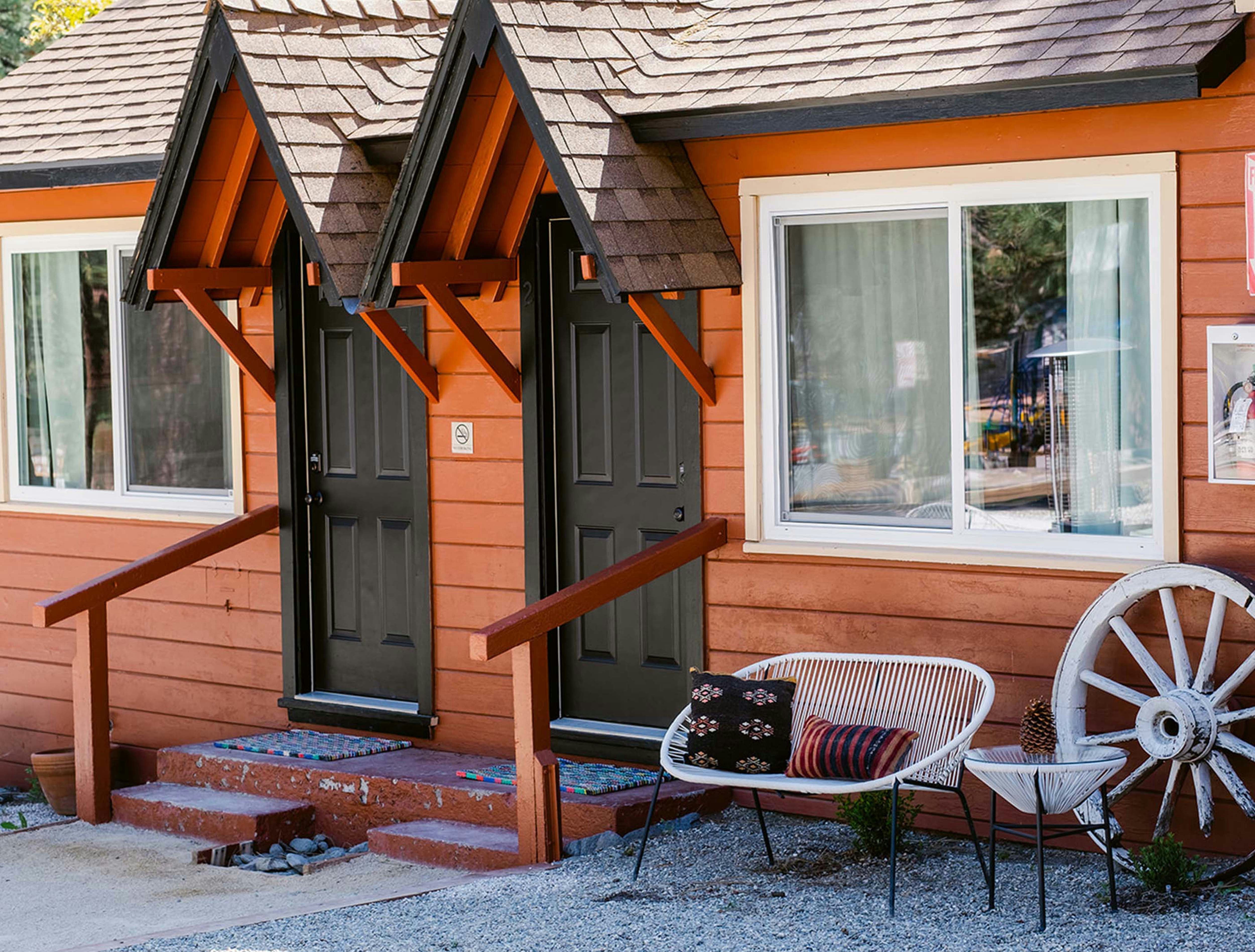 Grand Pine Cabins 39/43