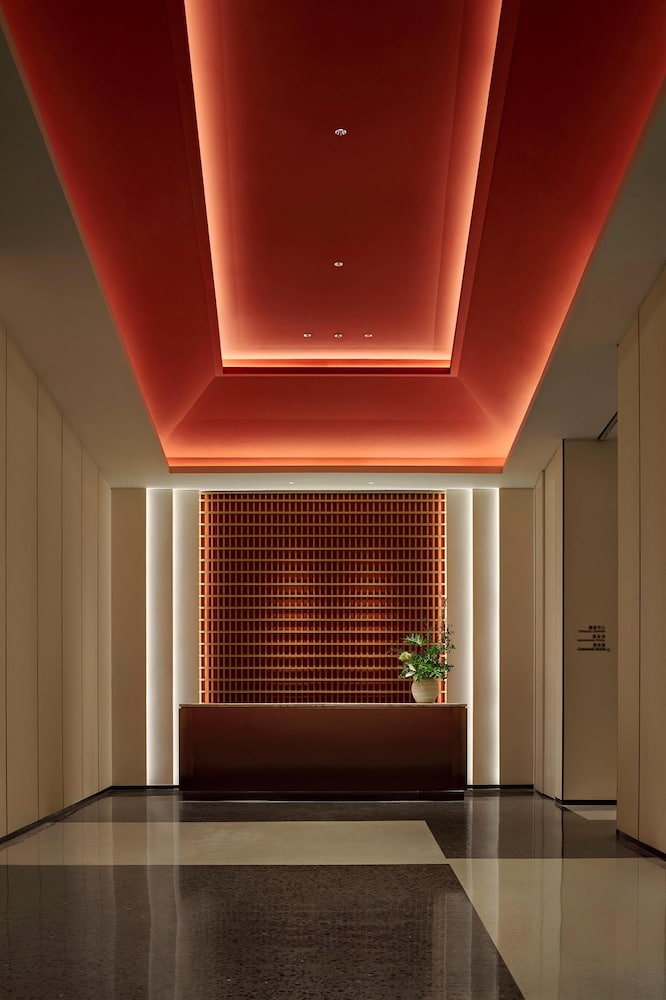 Thompson Shanghai Expo, by Hyatt 10/50