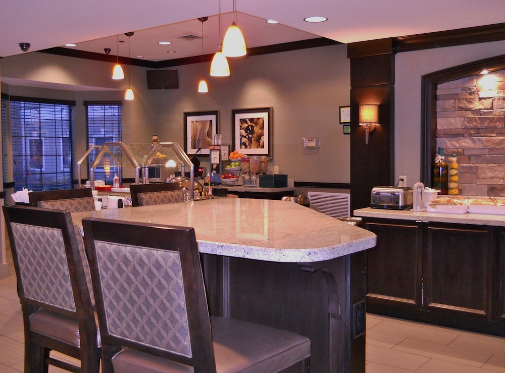 Staybridge Suites Columbus-Airport 45/50